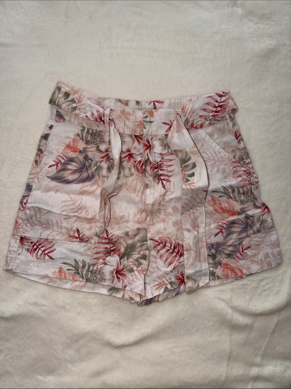 Guess Floral Tie-Waist Shorts - Pink Multi